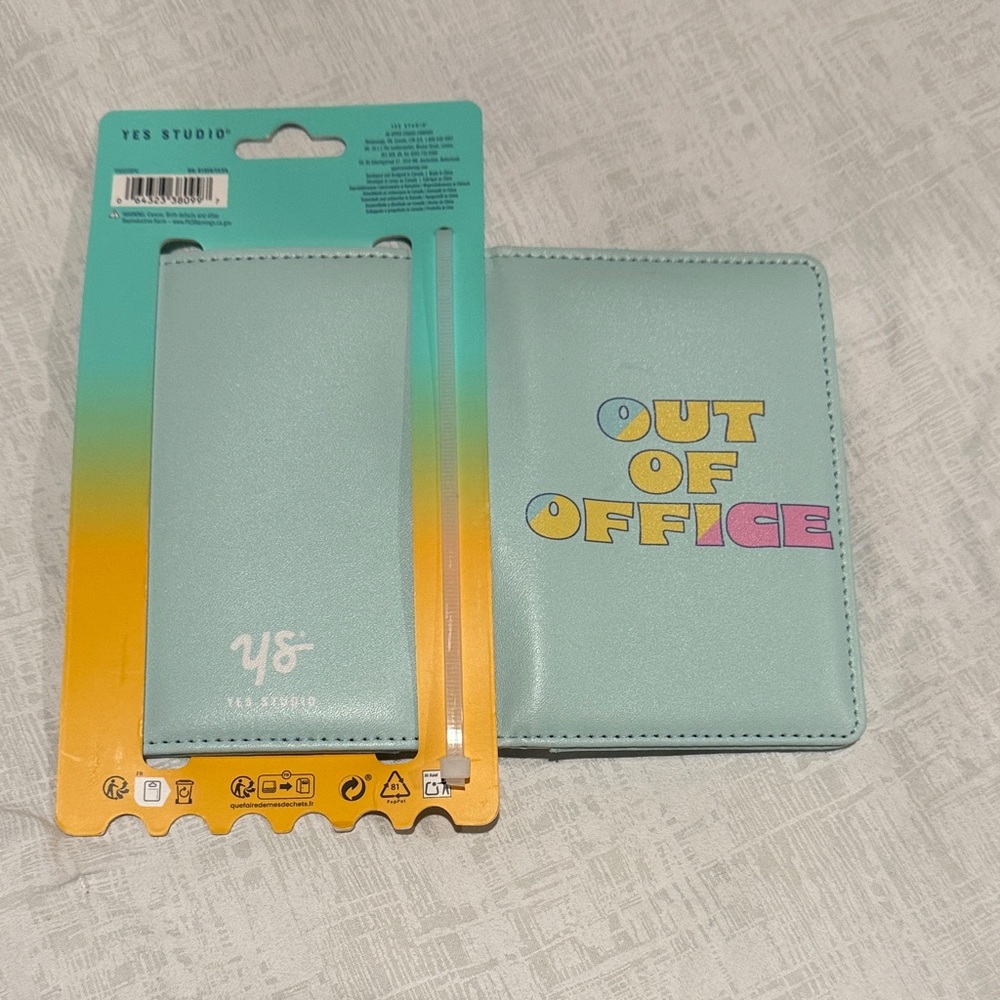 Mint Green 'Out of Office' Passport Holder